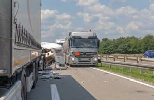 contact a dunwoody truck accident lawyer